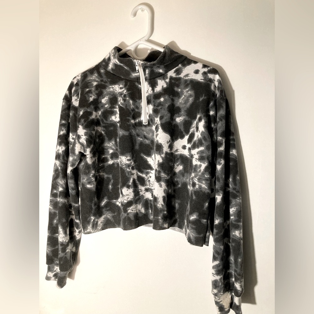 Cropped Tie Die Crewneck